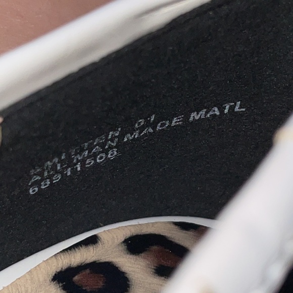 Pin Up Couture Black and White pumps - Picture 11 of 11